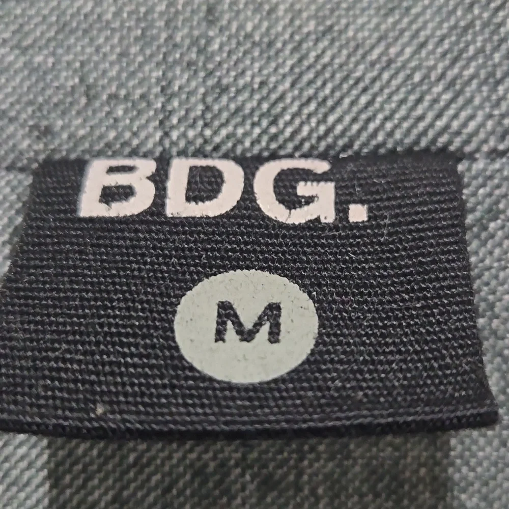 BDG women's gray, fully lined jacket, two front pockets,  button down. S…